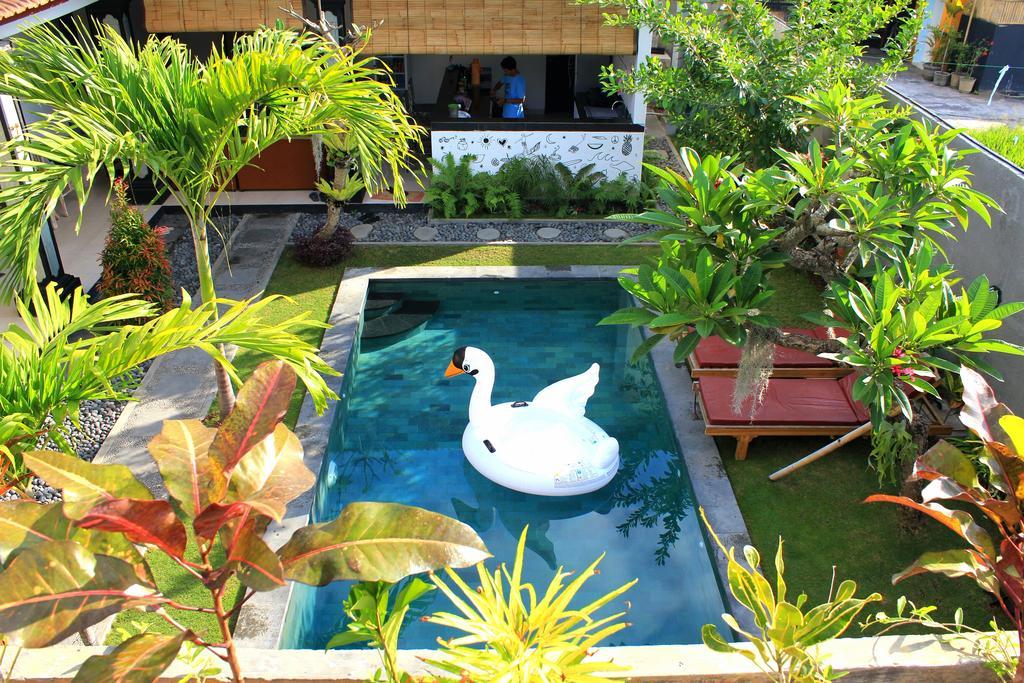 Surf Lodge Canggu Luaran gambar